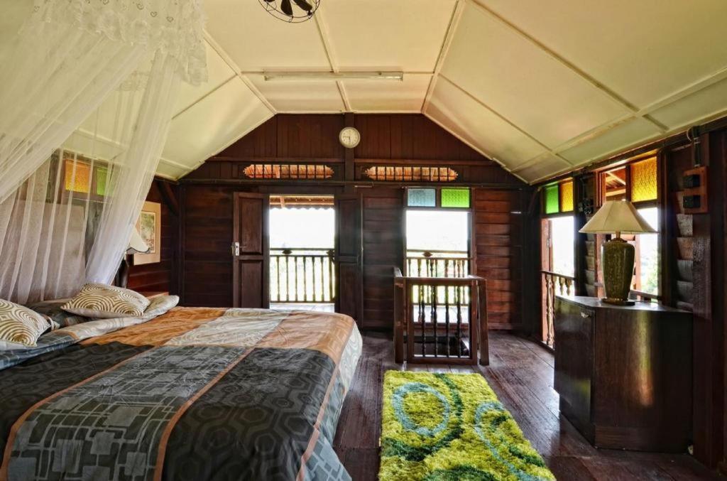Oyo Home 90745 Desa Balqis Beach Resort Malacca Екстериор снимка